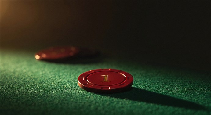 Dashboard di gioco online con schermo illuminato